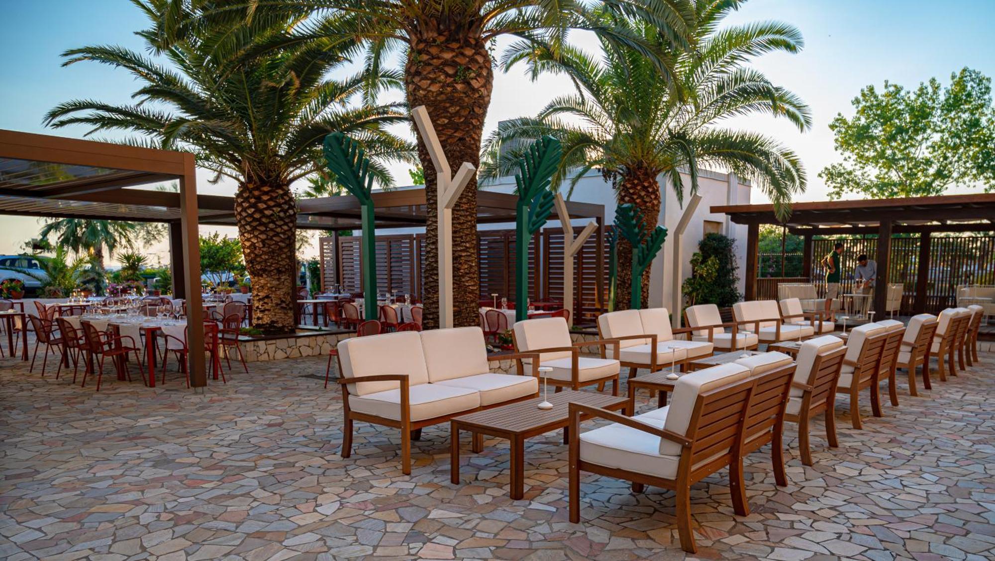 Garden Hotel